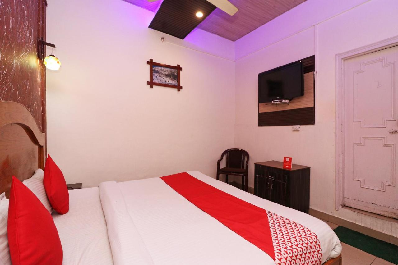 Oyo 81042 Rajput Resort Patiāla 外观 照片